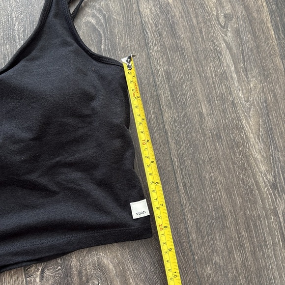 Women’s Vuori Sports Bra / Top - Color: Black - Size Small - Picture 8 of 9